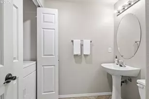 14243 SW Barrows Rd, Beaverton, OR 97007 - Photo 10