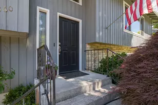 1360 Tamarisk Dr, West Linn, OR 97068 - Photo 4