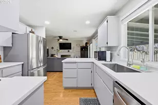 4717 NE 152nd Ave, Vancouver, WA 98682 - Photo 6