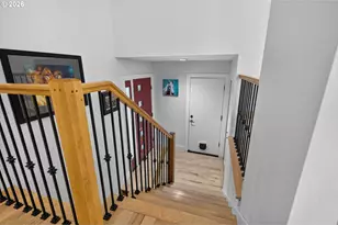 9925 SW Quail Post Rd, Portland, OR 97219 - Photo 28