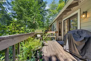9925 SW Quail Post Rd, Portland, OR 97219 - Photo 44