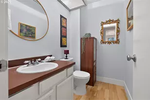9925 SW Quail Post Rd, Portland, OR 97219 - Photo 22