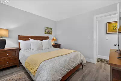 9925 SW Quail Post Rd, Portland, OR 97219 - Photo 36