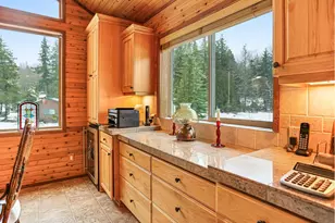 24940 E Tillicum St, Mount Hood Village, OR 97067 - Photo 16