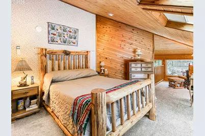 24940 E Tillicum St, Mount Hood Village, OR 97067 - Photo 18