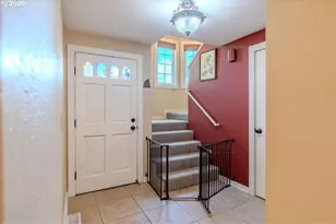 17877 Peter Skene Way, Oregon City, OR 97045 - Photo 12