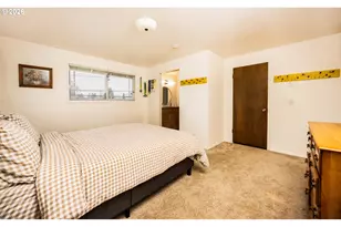 215 Jonquil Ave, Eugene, OR 97404 - Photo 18