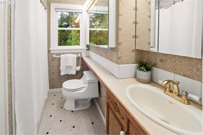 228 Kensington Ave, Astoria, OR 97103 - Photo 20