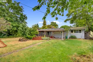 3121 SE 165th Ave, Portland, OR 97236 - Photo 32