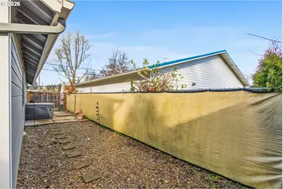 1075 12th Ave, Sweet Home, OR 97386 - Photo 22