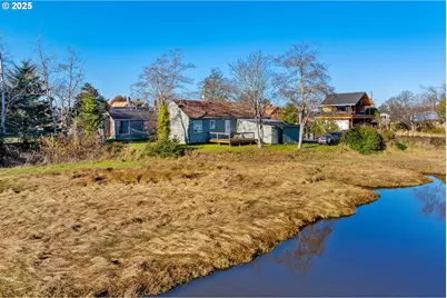 1299 6th Ave, Seaside, OR 97138 - Photo 4
