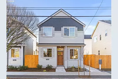 7464 N Polk Ave, Portland, OR 97203 - Photo 1