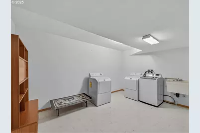 18680 SE Highway 212, Damascus, OR 97089 - Photo 36