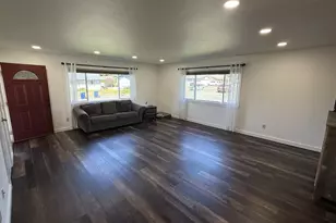 808 Kevin Pl, Brookings, OR 97415 - Photo 8