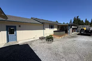 808 Kevin Pl, Brookings, OR 97415 - Photo 34