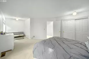 6044 SW Knightsbridge Dr, Portland, OR 97219 - Photo 28