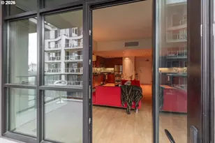 1830 NW Riverscape St, Portland, OR 97209 - Photo 30