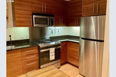 1830 NW Riverscape St #307, Portland, OR 97209 - Photo 6