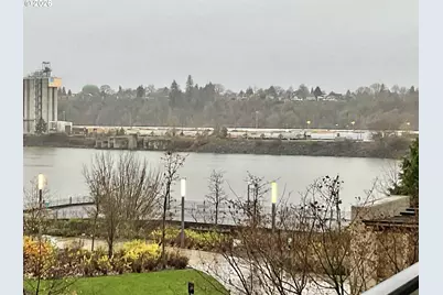 1830 NW Riverscape St #307, Portland, OR 97209 - Photo 2