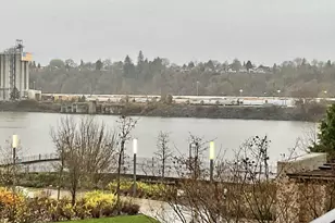 1830 NW Riverscape St, Portland, OR 97209 - Photo 2