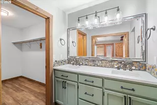 1921 SE Douglas Pl, Gresham, OR 97080 - Photo 22