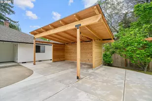 1921 SE Douglas Pl, Gresham, OR 97080 - Photo 40