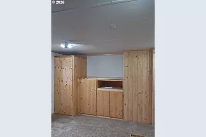 612 N Cascade Dr #48, Woodburn, OR 97071 - Photo 6