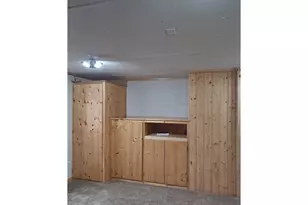 612 N Cascade Dr, Woodburn, OR 97071 - Photo 6