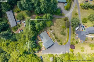 56670 Pleasant Hill Dr, Coquille, OR 97423 - Photo 4