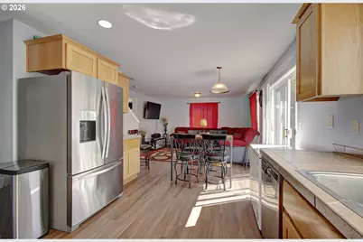 9325 NE 81st St, Vancouver, WA 98662 - Photo 12
