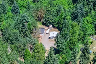 43077 N River Dr, Sweet Home, OR 97386 - Photo 46
