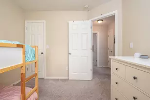 121 N Burl St, Newberg, OR 97132 - Photo 26