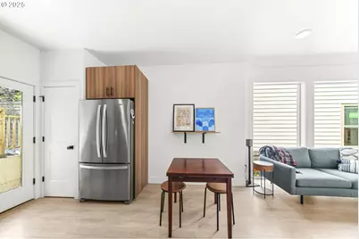 11109 SW 43rd Ave, Portland, OR 97219 - Photo 8