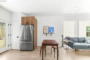 11109 SW 43rd Ave, Portland, OR 97219 - Photo 8