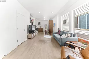 11109 SW 43rd Ave, Portland, OR 97219 - Photo 4