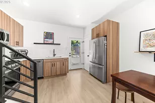 11109 SW 43rd Ave, Portland, OR 97219 - Photo 10