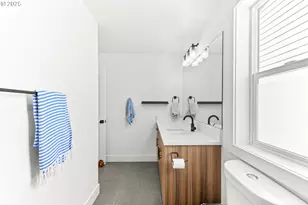 11109 SW 43rd Ave, Portland, OR 97219 - Photo 22