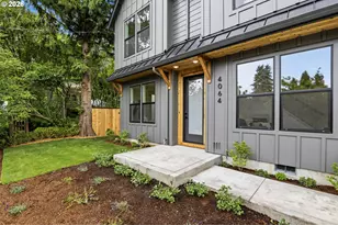 4064 SE Long St, Portland, OR 97202 - Photo 2