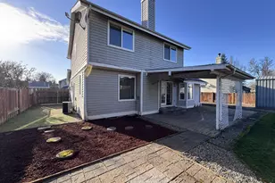 2127 Assumption St, Eugene, OR 97402 - Photo 38