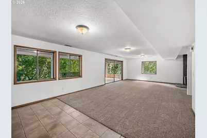 641 W Historic Columbia Ri Hwy, Troutdale, OR 97060 - Photo 24