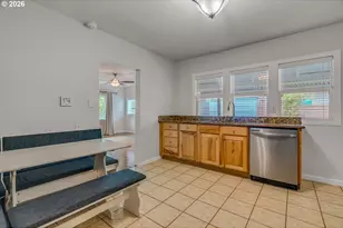 5224 N Maryland Ave, Portland, OR 97217 - Photo 8
