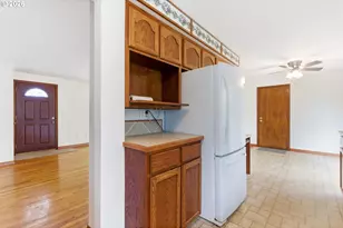 14888 SE Wyeast Ave, Damascus, OR 97089 - Photo 10