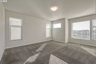 7002 SE Firefly Ln, Hillsboro, OR 97123 - Photo 14