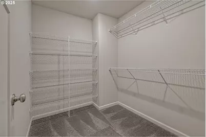 7002 SE Firefly Ln, Hillsboro, OR 97123 - Photo 18