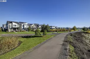 7002 SE Firefly Ln, Hillsboro, OR 97123 - Photo 26