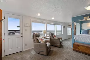 3521 SW Anchor Ave, Lincoln City, OR 97367 - Photo 2