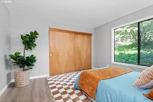 7542 SW Barnes Rd, Portland, OR 97225 - Photo 16