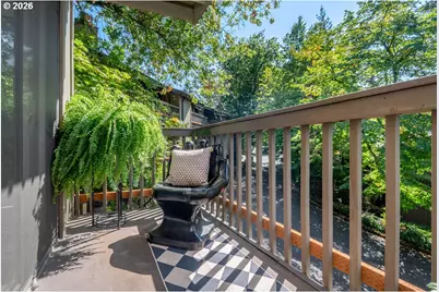 7542 SW Barnes Rd #C, Portland, OR 97225 - Photo 20