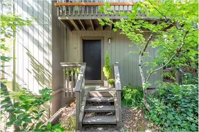 7542 SW Barnes Rd #C, Portland, OR 97225 - Photo 2