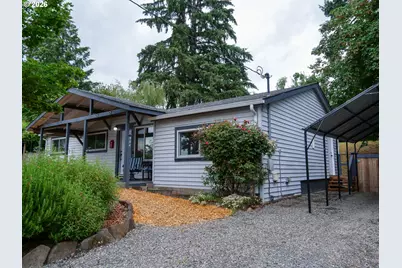 554 NE Shafford St, Estacada, OR 97023 - Photo 1